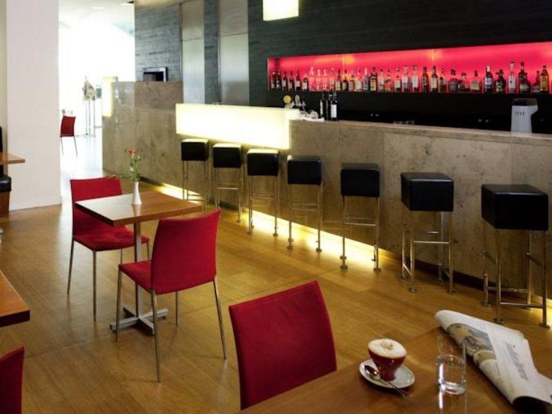 Vienna House By Wyndham Andel's Готель 4*